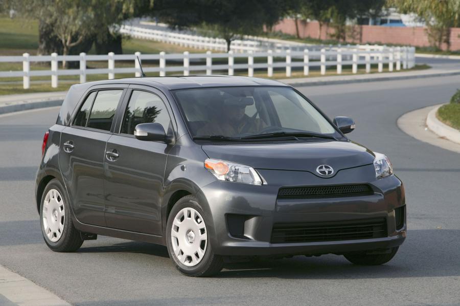  Scion xD 2007 года  (фото 81 из 113)
